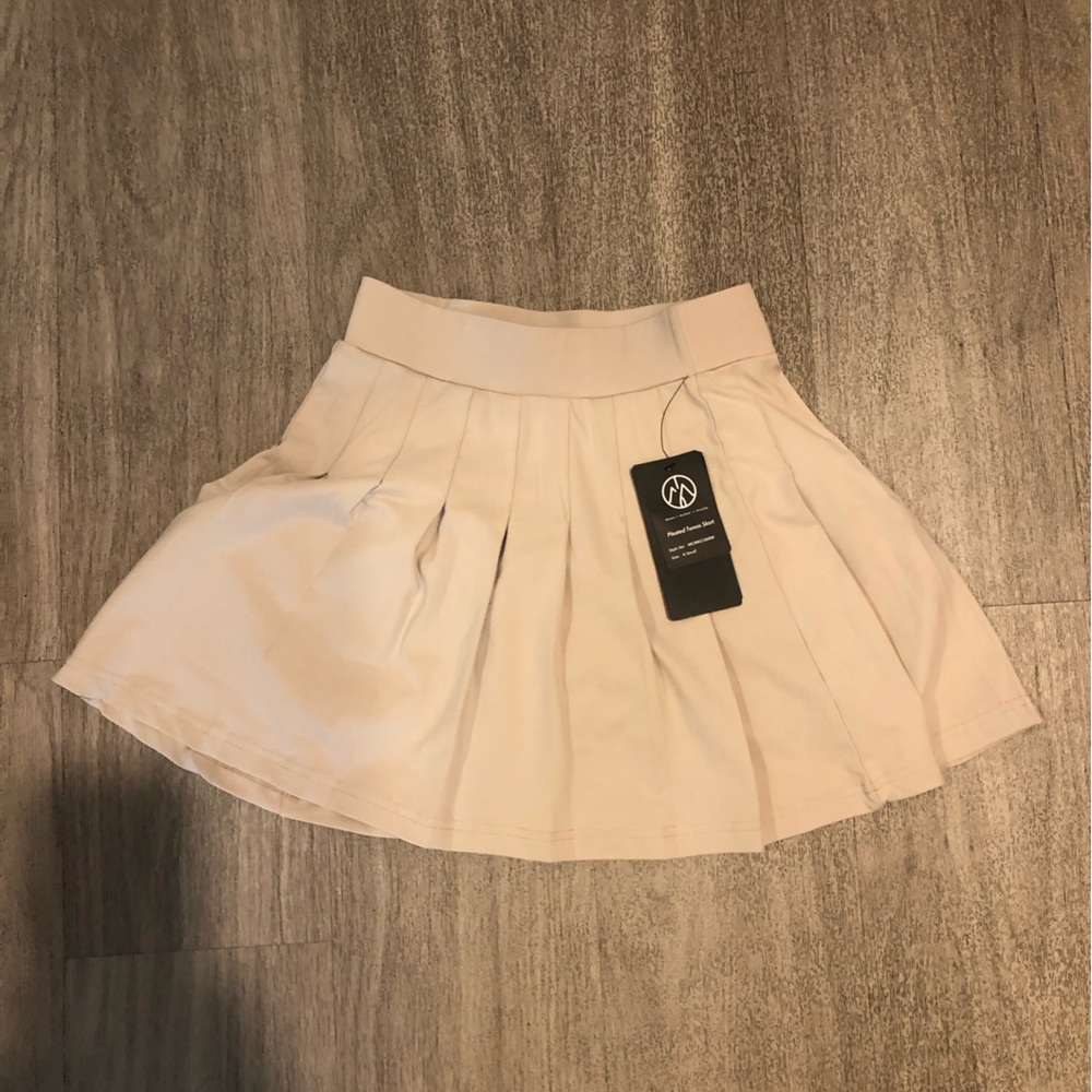 NWT Move Theology Mini Skort Pleated XS